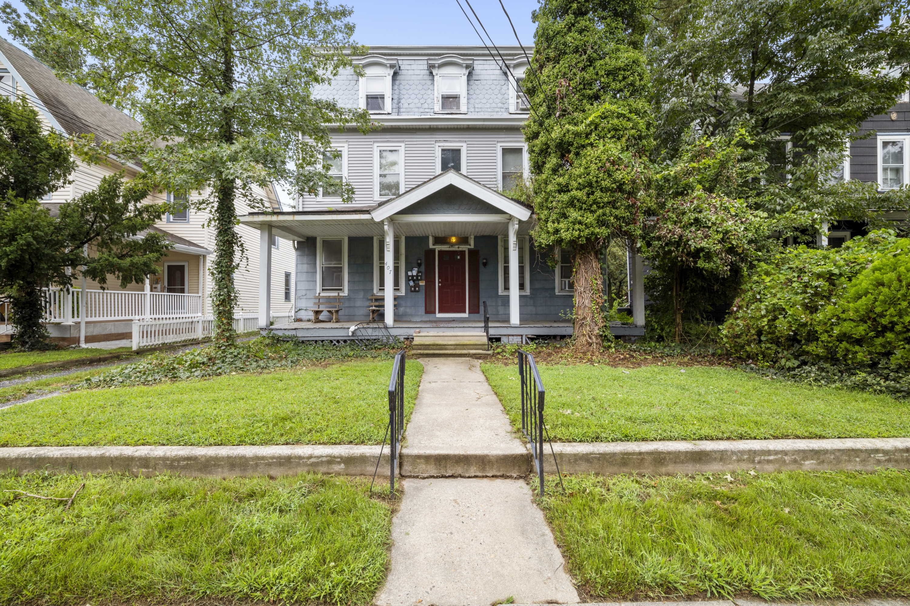 407 Cinnaminson St - 2