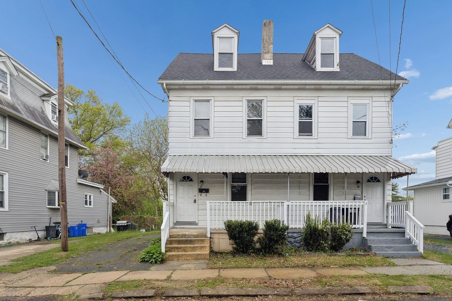 119-121 Union St - 121